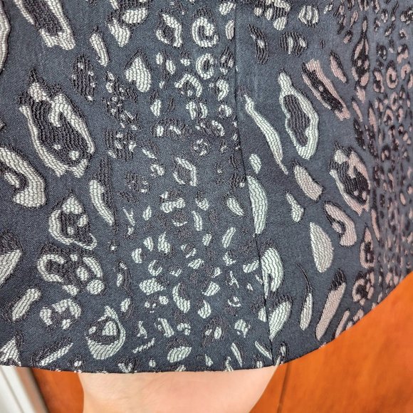 Vintage 90s Black & Silver Leopard Print Sleeveless Top - Picture 6 of 7